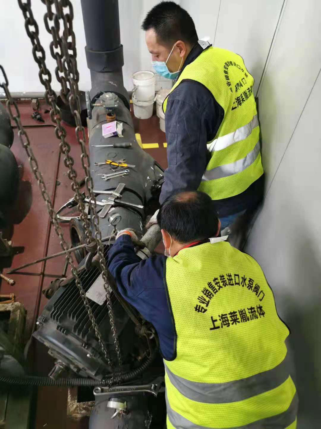 浦东延锋TP空调泵更换.jpg